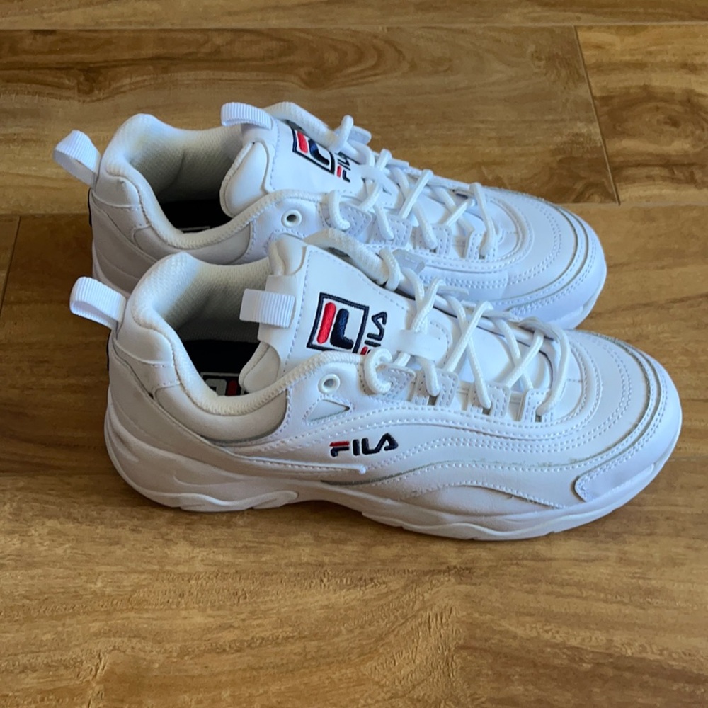 Brand new fila sneakers